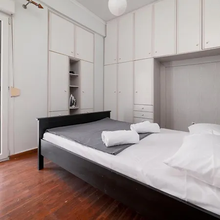 Skyline Penthouse 2Bd Apartment Close To Metro Station Athens Exterior photo
