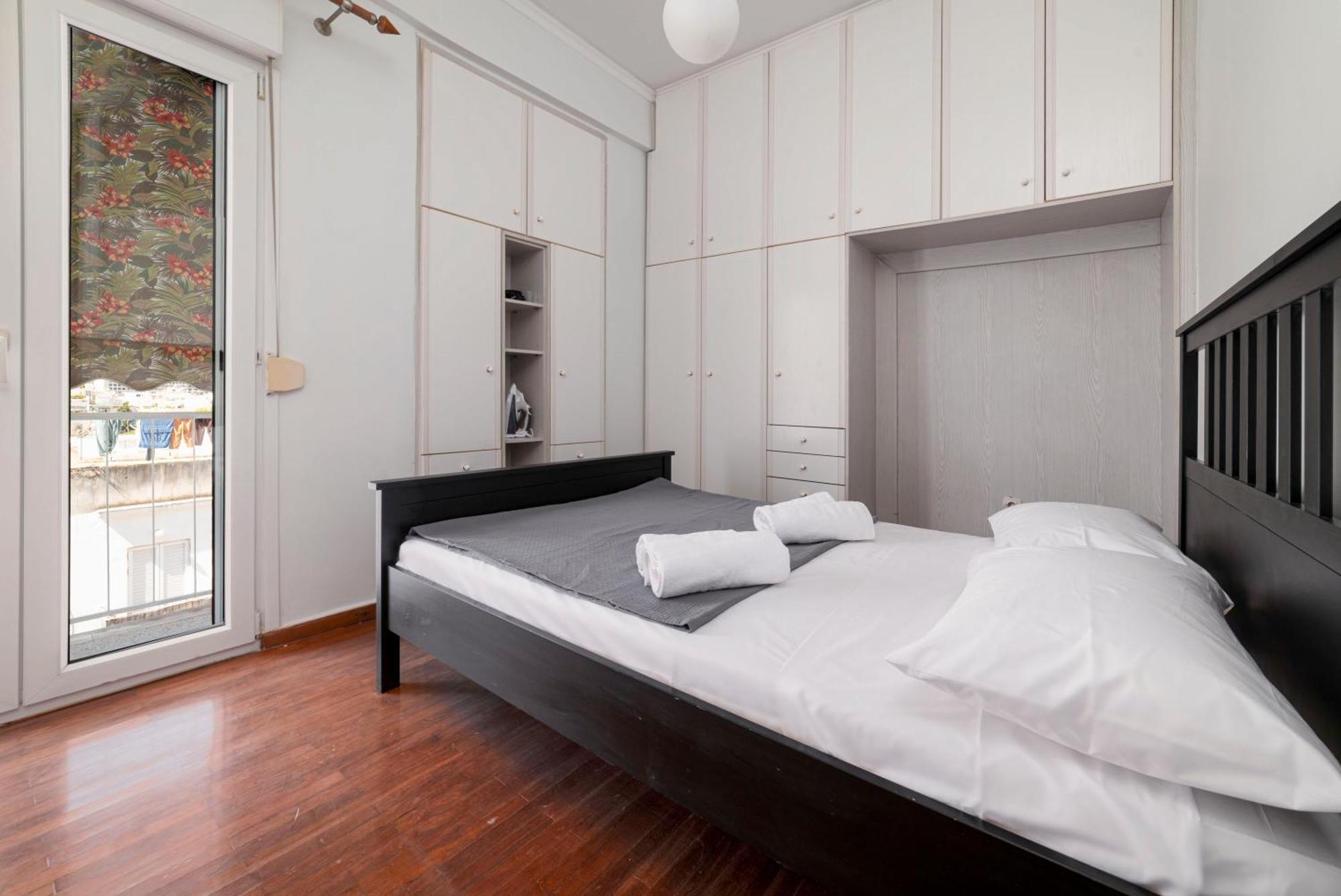 Skyline Penthouse 2bd Close To Metro Station Apartment *