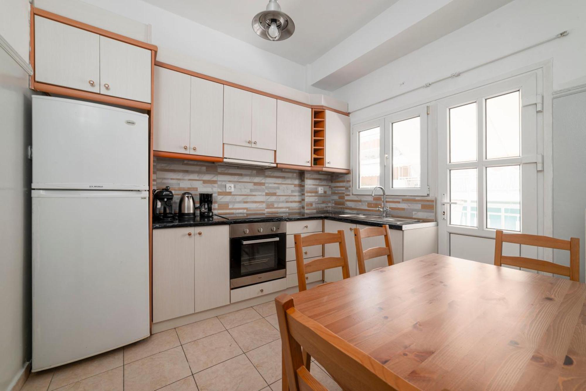 Skyline Penthouse 2bd Close To Metro Station Apartment Athens